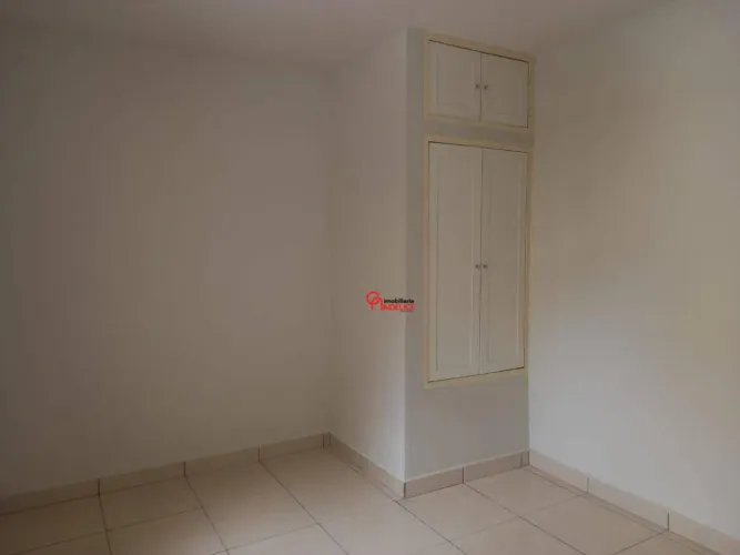 Casa com 2 dormitórios para alugar, 74 m² por R$ 2.000/mês - Vila Santa Catarina - America
