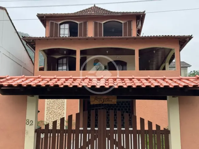 Casa de condomínio - 6 quartos - 396m2 - Limoeiro - Guapimirim/RJ. codigo: 362068