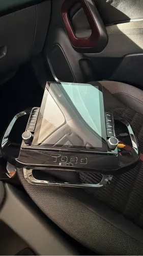 Mídia tesla Fiat toro 