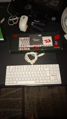 Teclado redragon daksa branco
