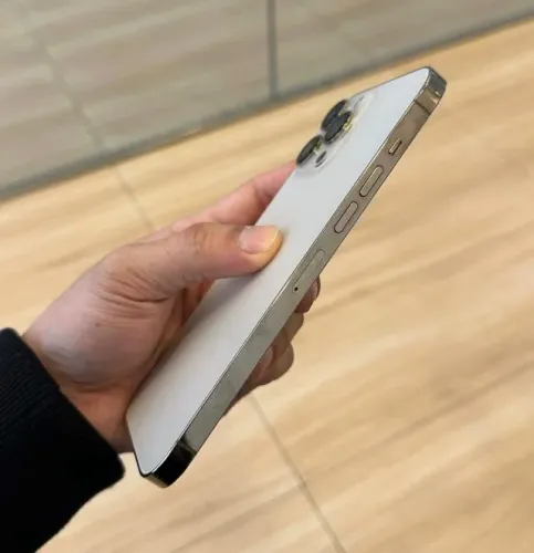 iPhone 13 Pro Max gold imperdível