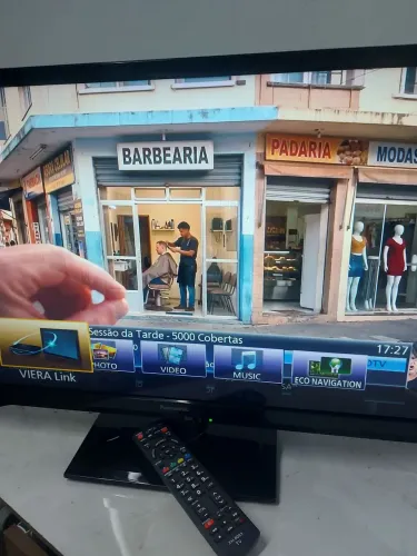 TV Panasonic 32l não é esmat