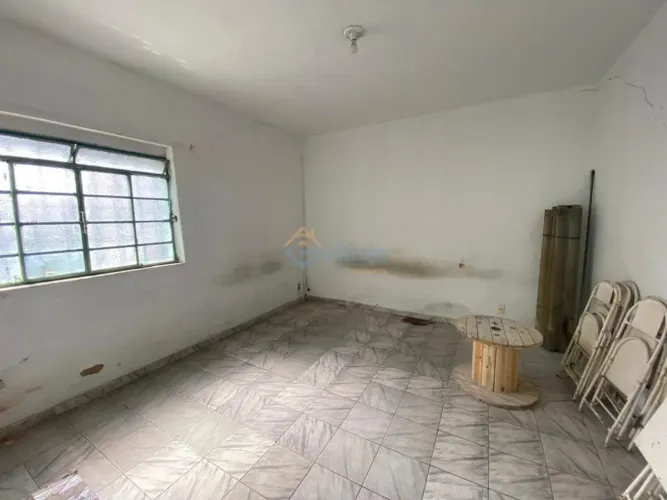 CASA 03 QUARTOS PLANA PRÓXIMO A UFMG PAMPULHA .