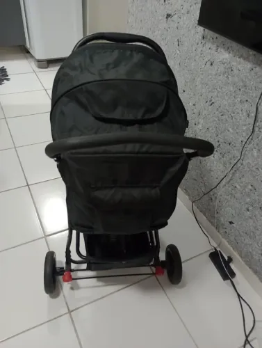 Carrinho+ bebê conforto