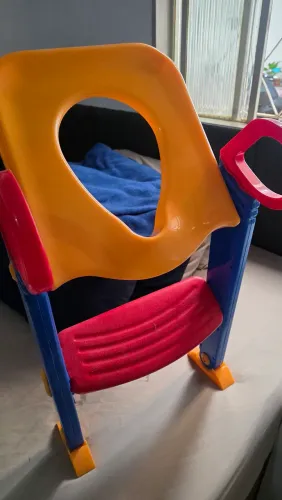Assento sanitário infantil
