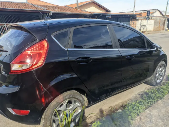 Ford Fiesta SE 1.6 16V Flex 5P 2012