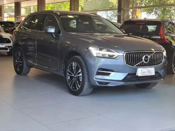 Volvo XC-60 XC 60 T-8 Híbrido Momentum 2.0 5P 2021