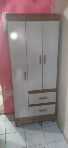Guarda roupa