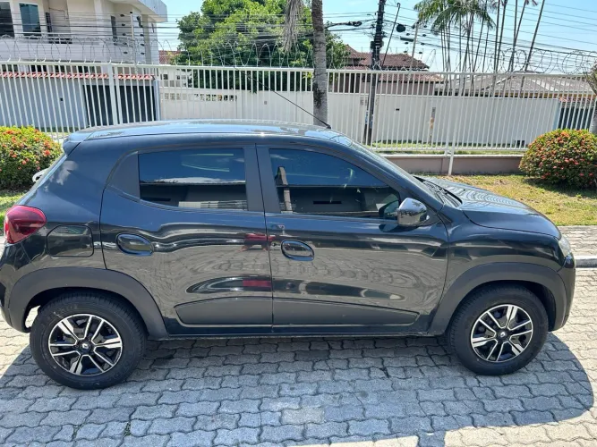 Renault Kwid Intense 1.0 Flex 12V 5P Mec. 2023