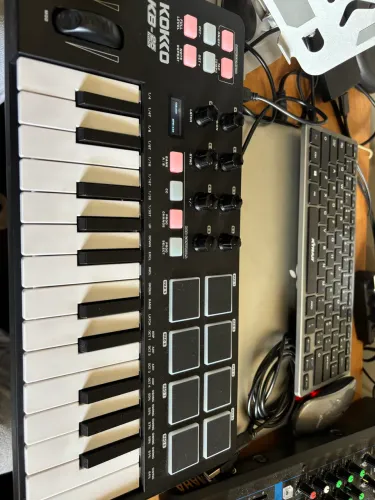 Teclado Controlado (KOKO)