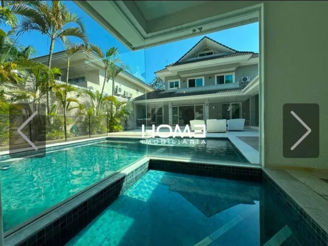 Casa com 4 quartos à venda, 700 m² por R$ 7.800.000
