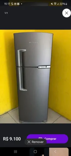 Geladeira prata de duas portas