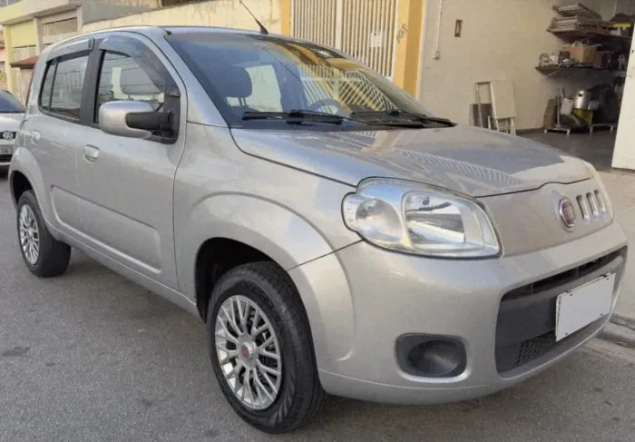 FIAT UNO 2013