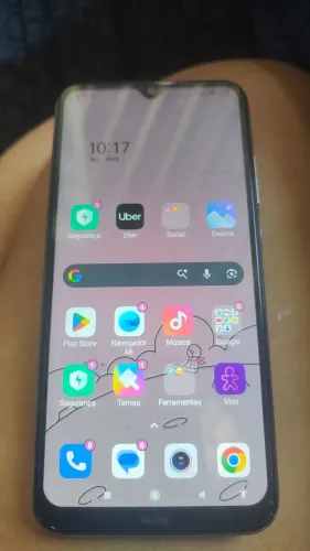 Vendo celular redmin note 8 em perfeito estado, conservação, trincos somente na pelicula