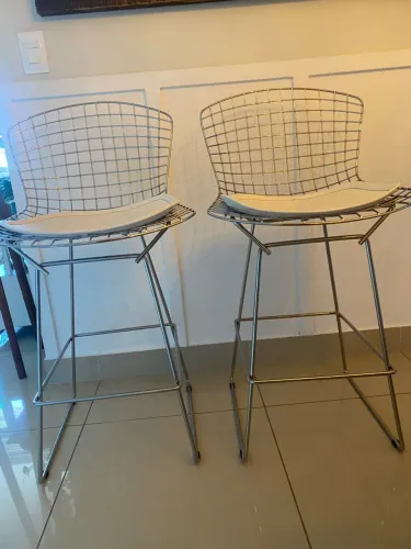 Banquetas altas em aço nobre inoxidável tok e Stok 