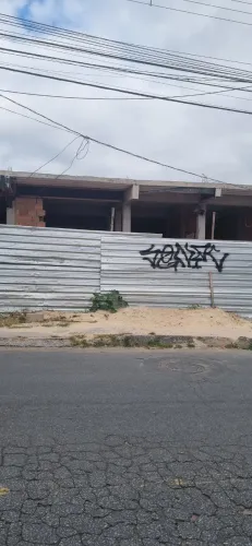 VENDE-SE LOJA COM APTO 