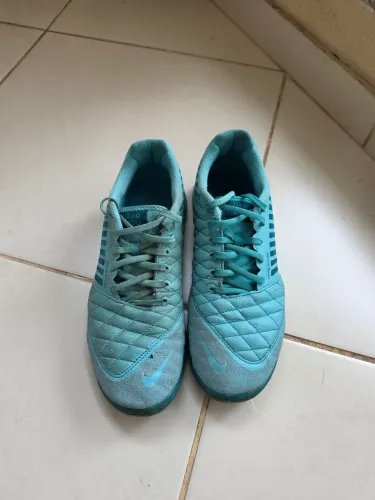 Chuteira Nike Lunar Gato II Futsal