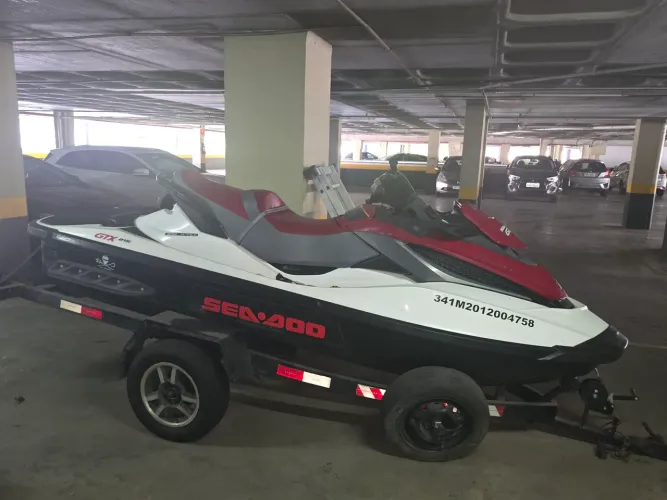Jet-ski seadoo GTX 215, ano 2012