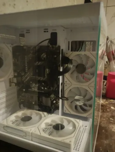 Pc sem processador e SSD/HD vendo ou troco