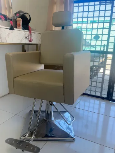 Cadeira poltrona hidráulica