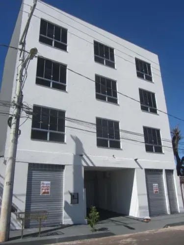 Sala comercial para locação no bairro Tibery