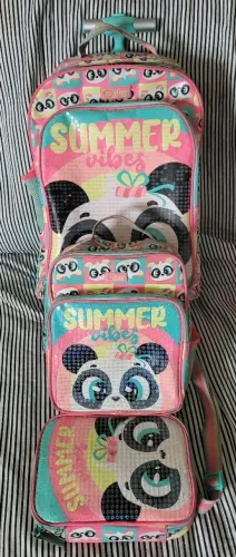Conjunto Mochila, lancheira, estojo Puket. Usados.