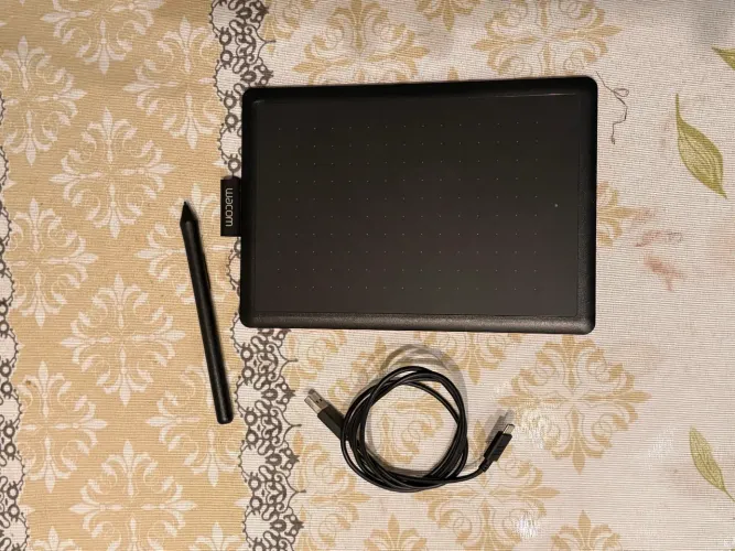 Mesa digitalizadora One by Wacom CTL472