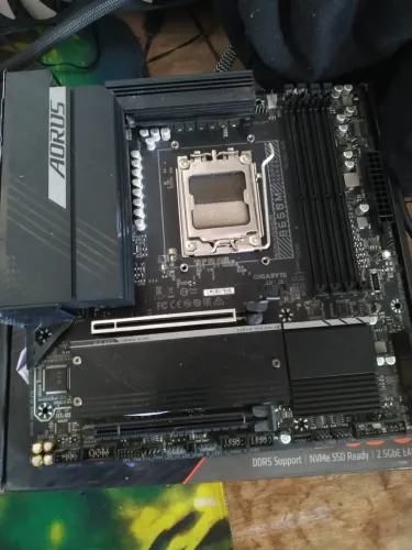 Placa mãe B650m aorus elite 