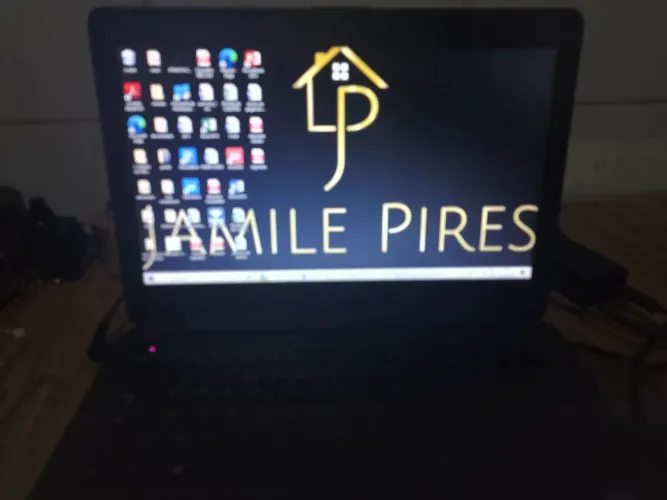 Vende-se notebook 