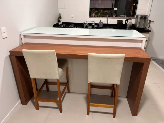 Bancada 2 em 1 em marcenaria