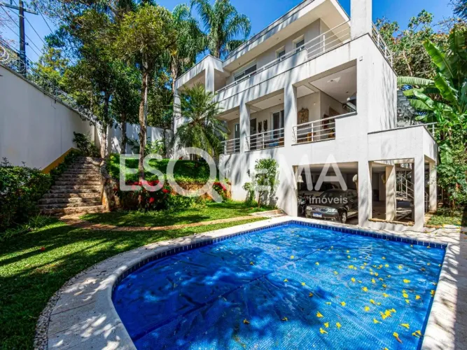 Casa em condomínio no Alto da Boa Vista