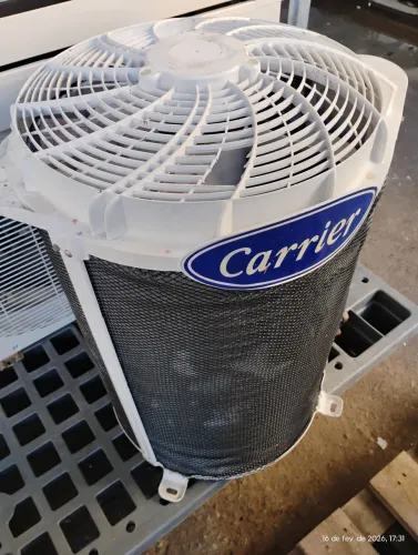 CONDENSADORA CARRIER SPACE BARRIL 30.000 BTU FRIO 220V MONO MOD 38KCA0305 15MC