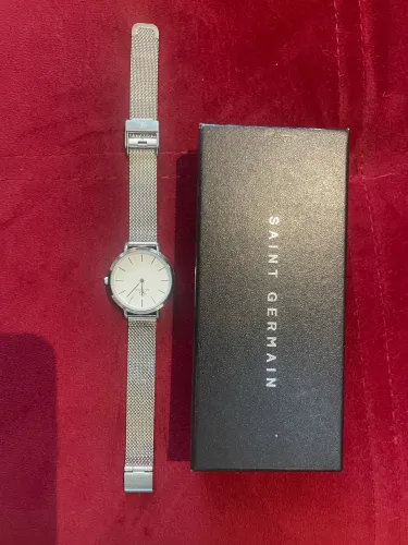 Relógio elegante saint German 