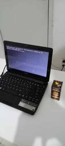 Netbook Acer D270