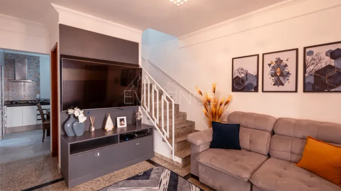 Casa de condomínio à venda na Vila Carrão