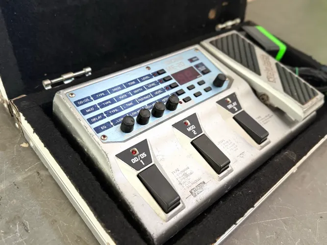 Pedaleira de guitarra Boss ME-20