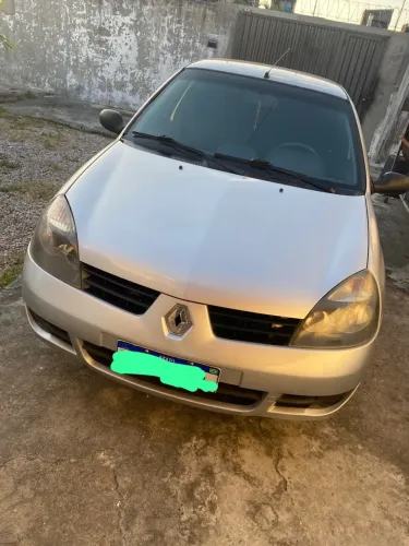 Renault Clio Hi-flex 1.0 16V 5P 2011