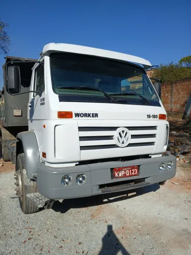 Caminhao volks worker 15180