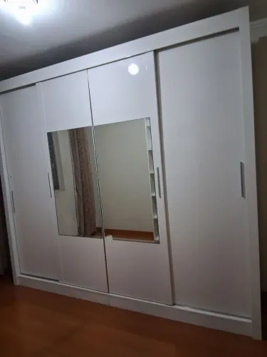 Guarda roupa