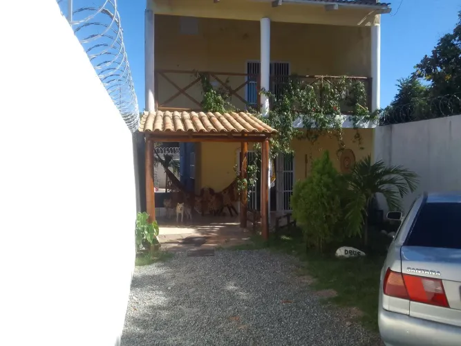 ALUGO CASA DUPLEX AQUIRAZ