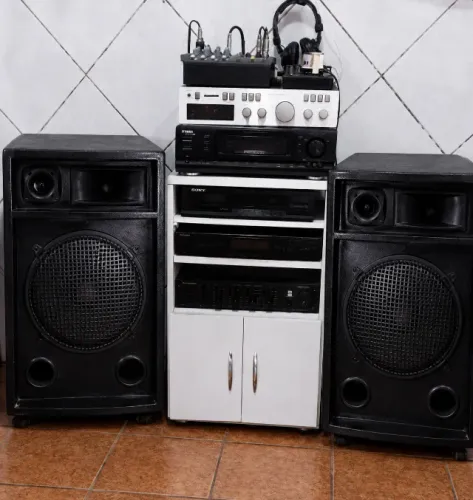 SOM MONTADO 3 VIAS (VINTAGE) 2.500 reais