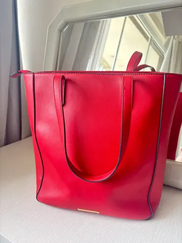 Bolsa vermelha Bcbg