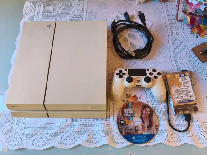 PS4 FAT BRANCO