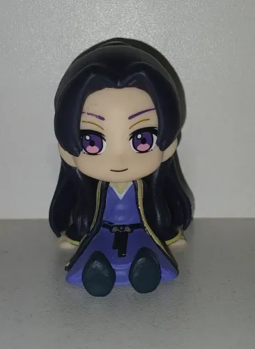 BONECO MINIATURA SENTADINHO DIARIOS DE UMA APOTECARIA JINSHI
