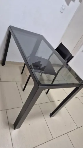 Mesa de escritório tampo de vidro