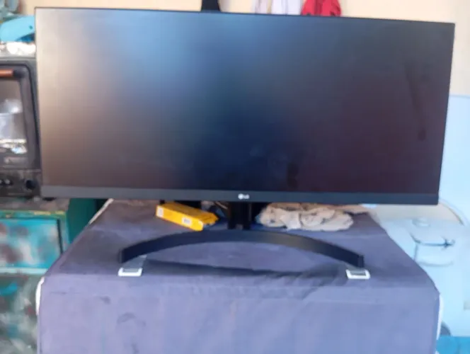 Monitor LG 29W- L500-B