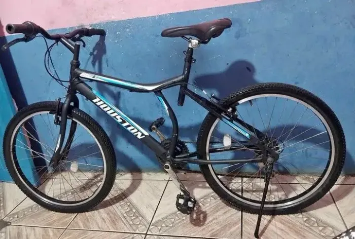 Bicicleta Houston aro 24 top toda completa faço entrega grátis
