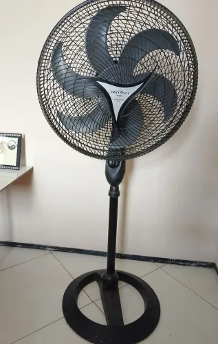 Vendo Ventilador Britânia Mega Turbo 50, 130W