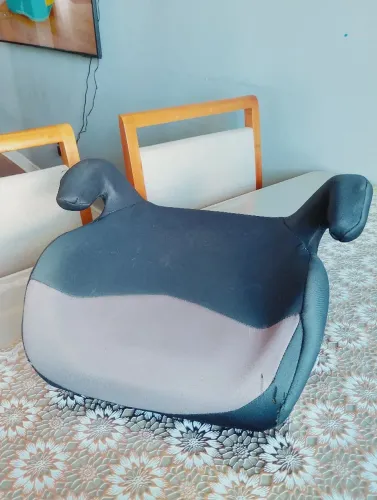 Assento elevatório automotivo para criança 