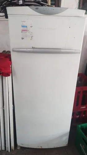 Freezer vertical Brastemp 300L